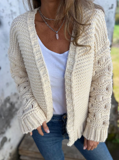 Cardigan en Maille Épaisse au Style Intemporel et Confortable