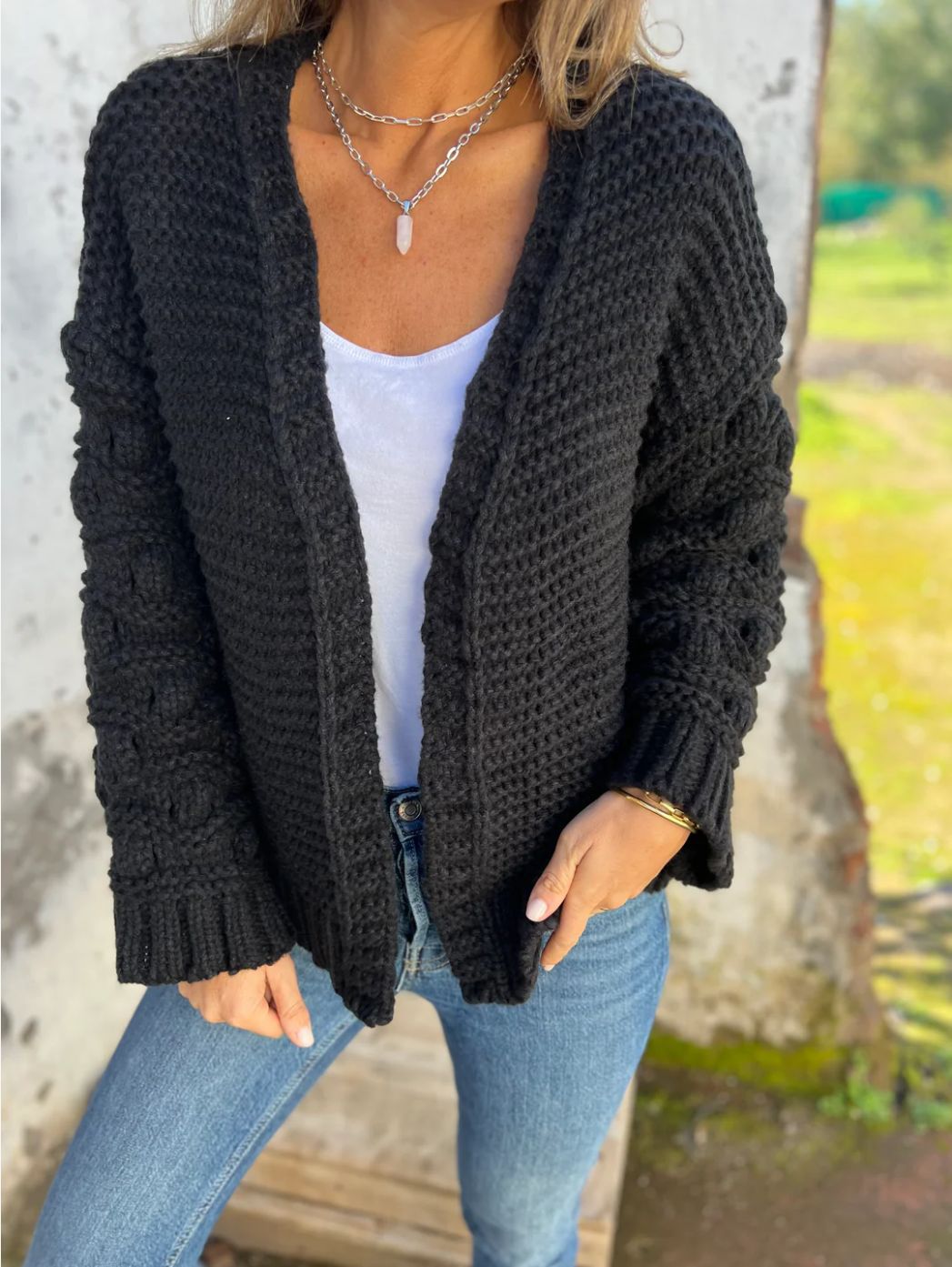 Cardigan en Maille Épaisse au Style Intemporel et Confortable